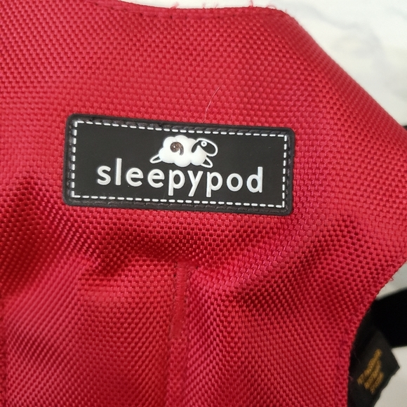 Sleepy Pod Click It Size Lrg Red & Blk - Picture 10 of 13